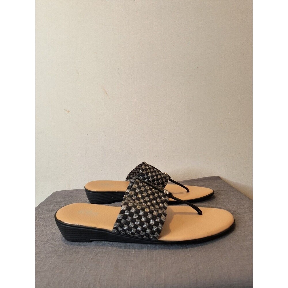 Soles by Catherine's Thong Sandals Women's 11 Black & Silver Checkered Pattern